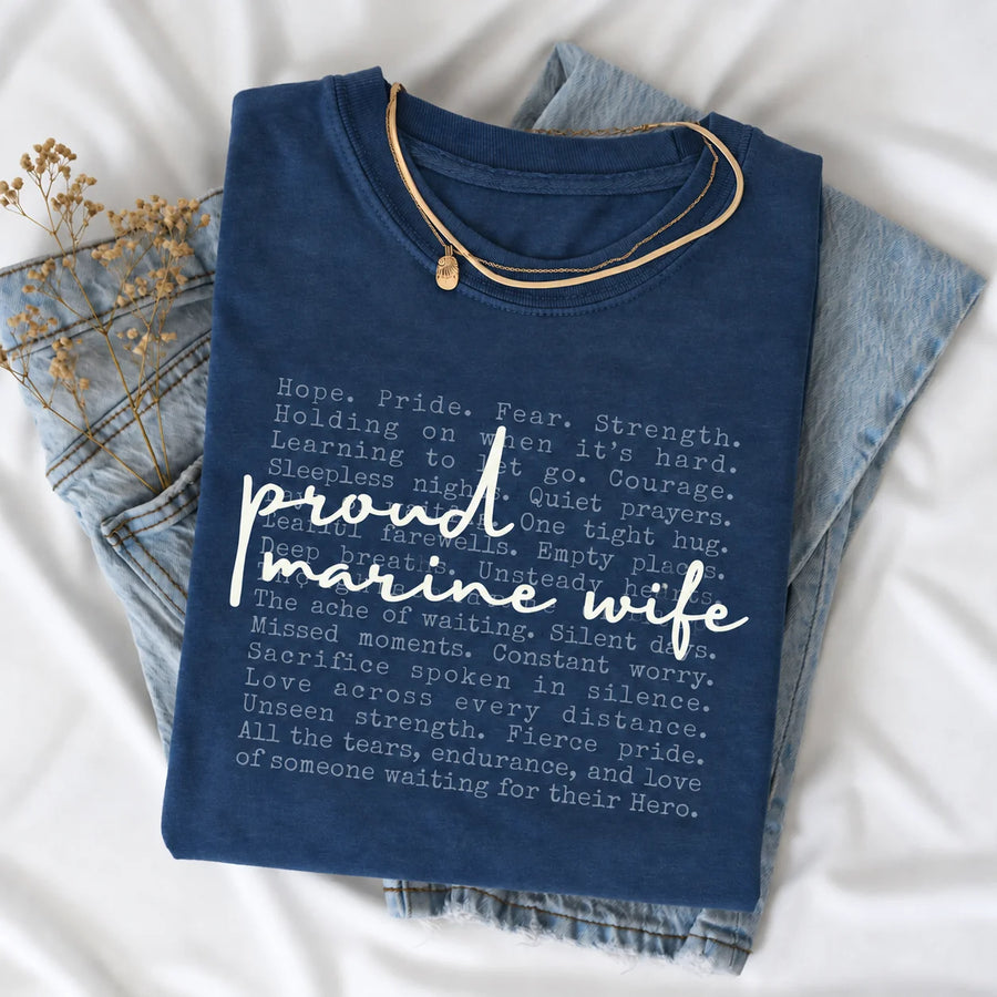 Proud Marine Wife letter t-shirt in navy, flat lay